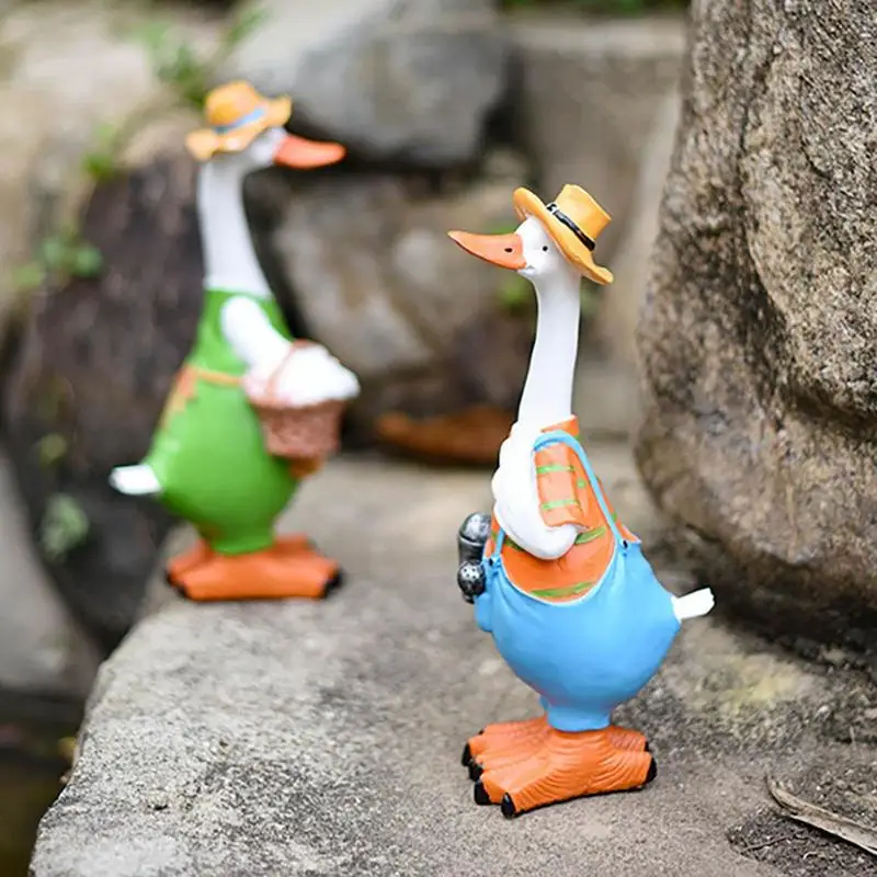 Garden Duck Sculpture Creative Outdoor Garden Duck Statues Resin Yard Decoration Duck Figurine Ornaments Home Garden Accessories