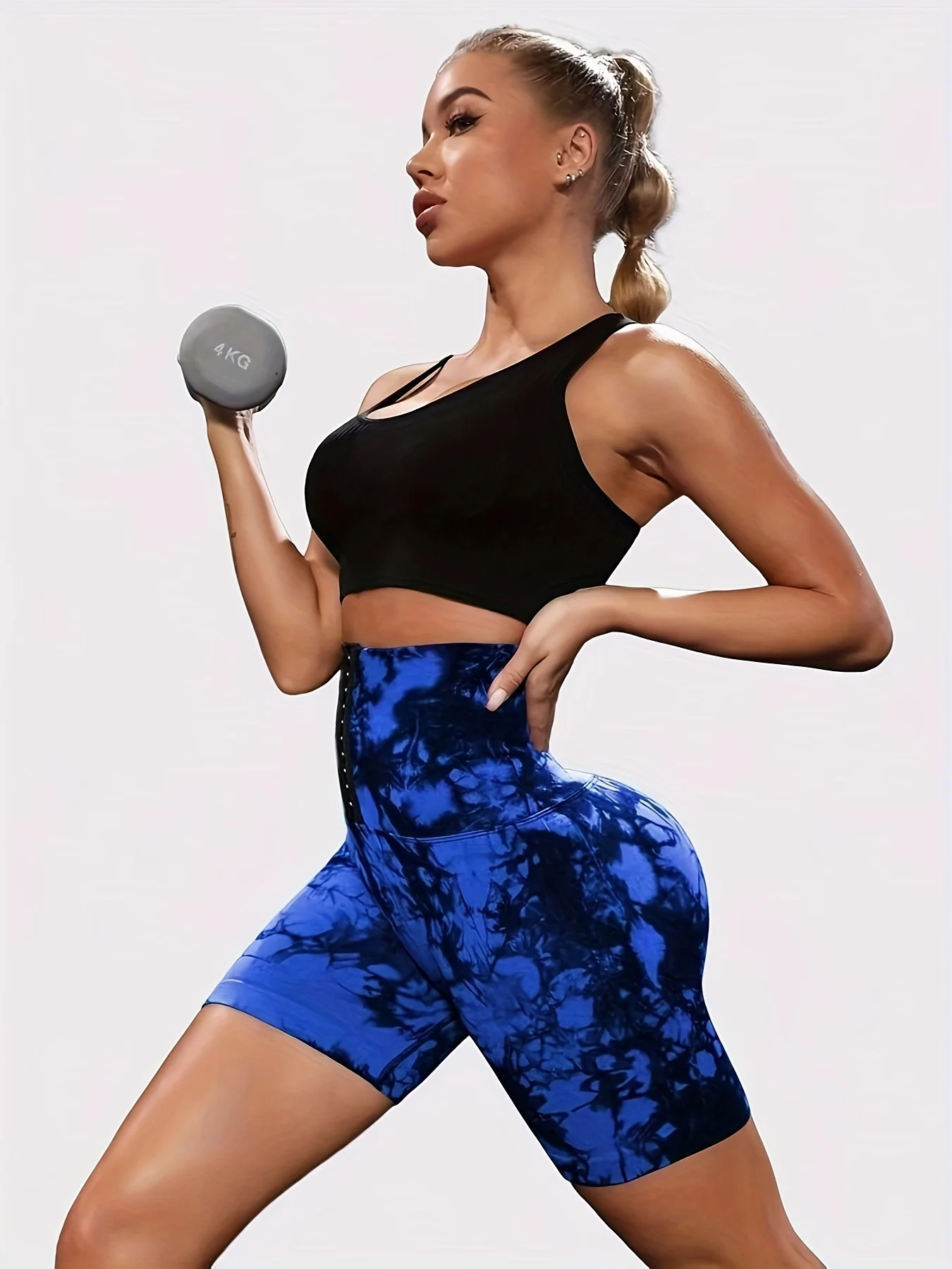 The new digitally printed 3-point leggings are thickened with a corset waist and a high waist for the buttocks and hips