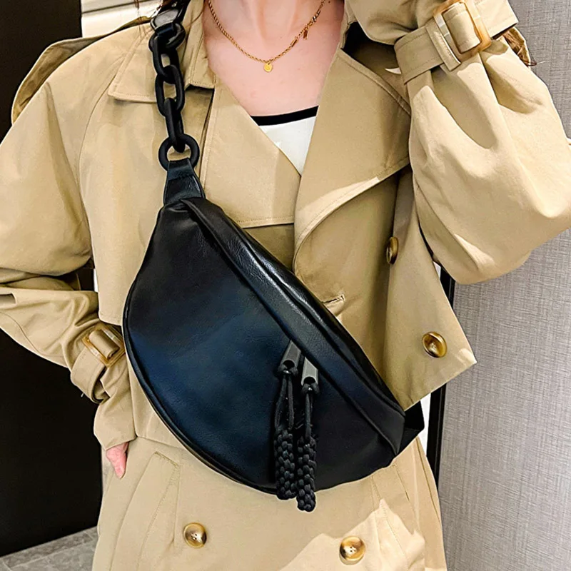 Fashion Brand Woman Chest Bag 2023 Winter New Waist Bag Quality Leather Female Shoulder Bag Designer Luxury Crossbody Chest Pack