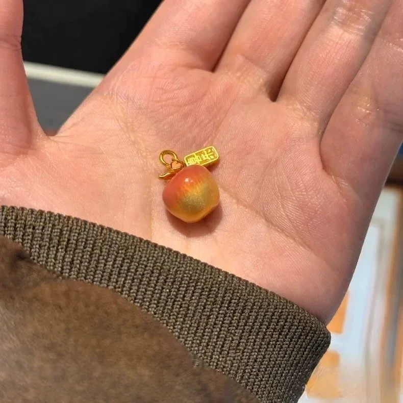 Любовь и Глубокий Косплей Малик Кальб Аниме Косплей Эмаль Мир Радость Аксессуары Ожерелье Подарок