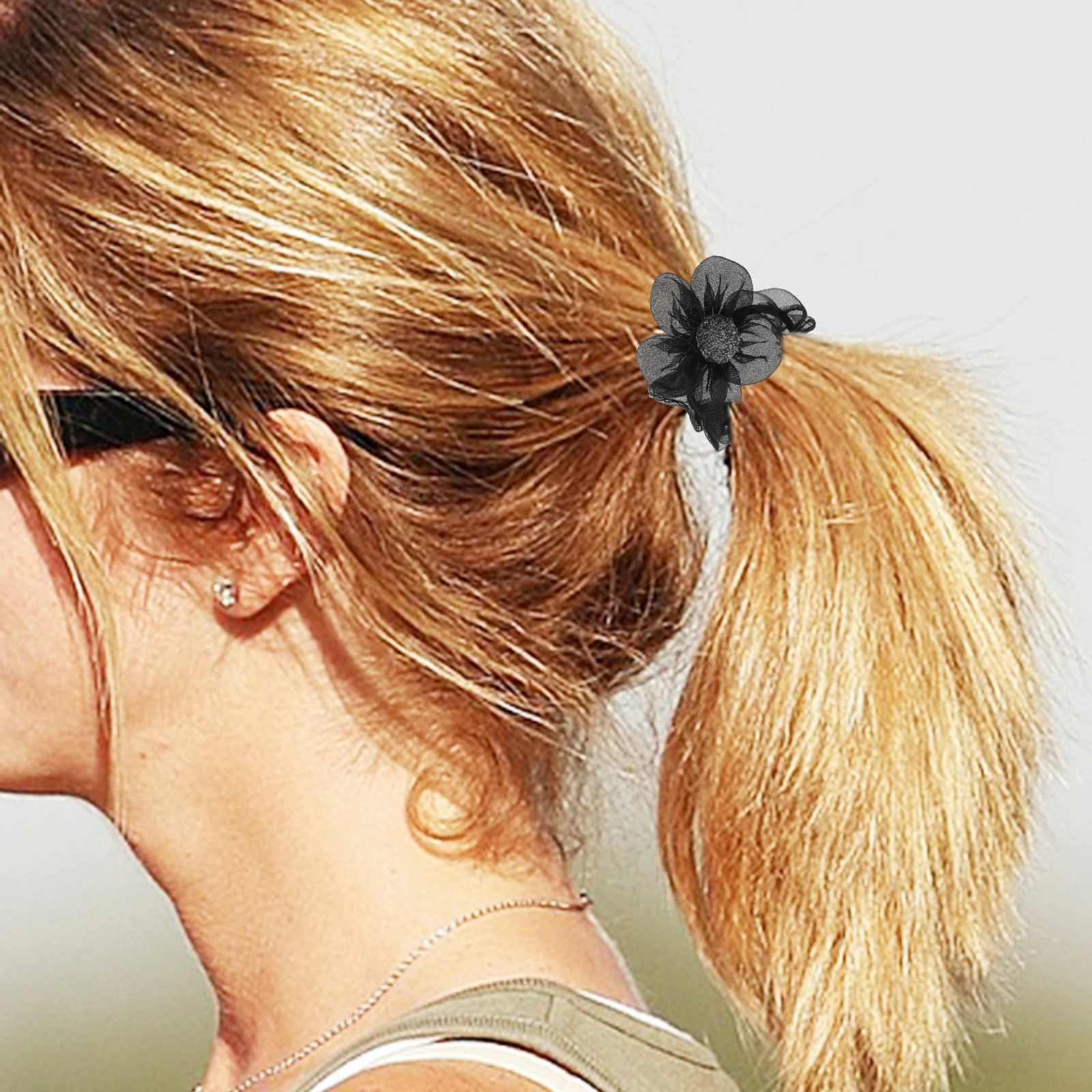 

9 pcs Flower Decorative Scrunchies Elastic Flower Ties Cute Hair Ties Hair Rope Black White Practical