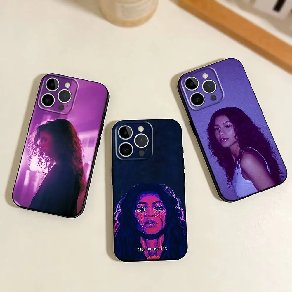 R-Rue Z-Zendaya    Phone Case For iPhone 17,16,15,14,13,12,11 Plus,Pro Max,XS,Soft Silicone Black Cover