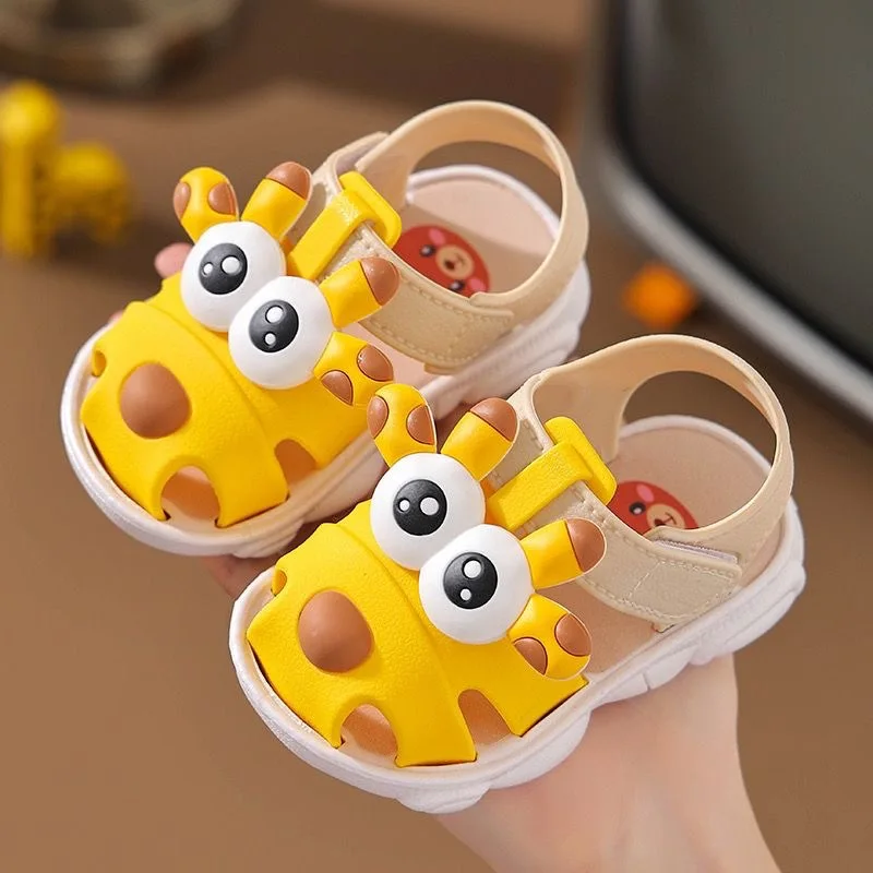 Sandali per bambini nuovi ragazzi cartoon cute baby soft bottom antiscivolo baby step shoes ragazze outdoor casual kids Baotou shoes