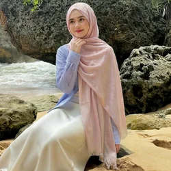 Altın düğün Rayon eşarp kadınlar Glitter müslüman pırıltılı başörtüsü zarif bayanlar parlak şal Wrap püskül kadın parti Stoles atkılar