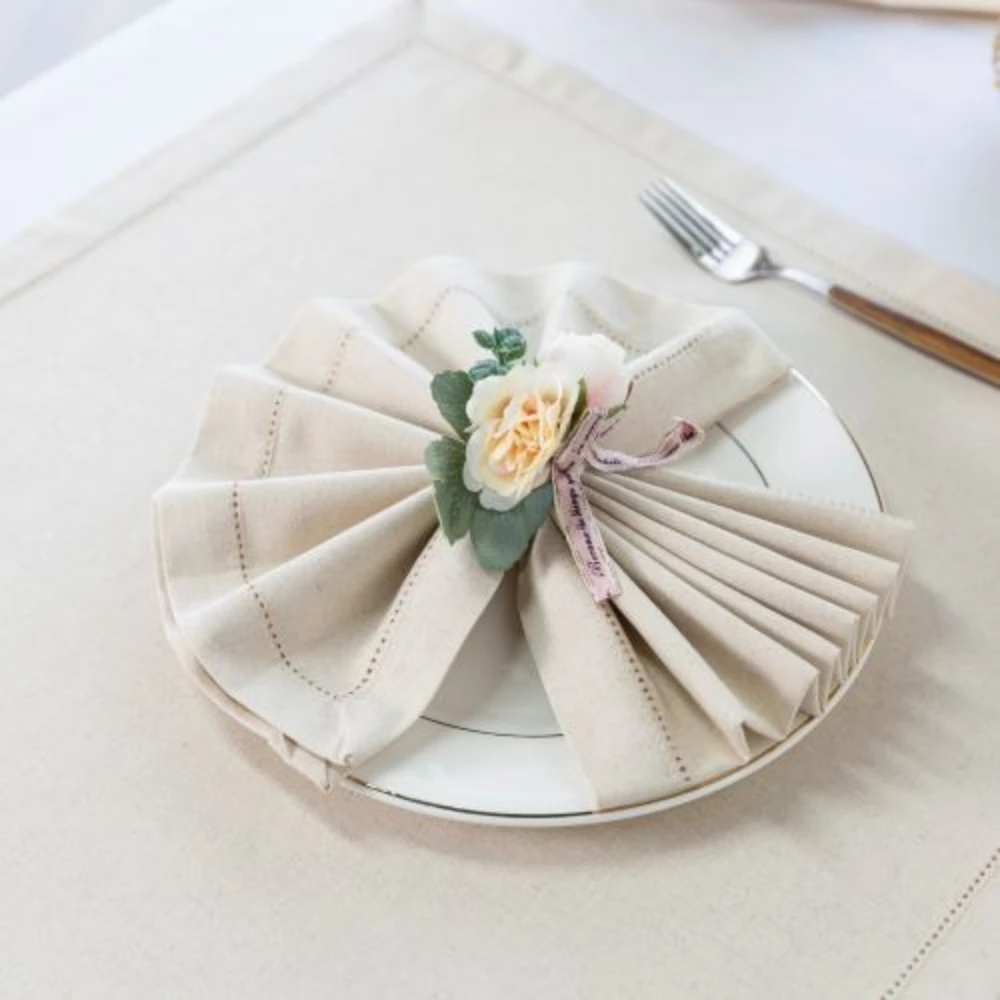 Cloth Napkins Set of 10-17x17 Inch Classic Hemstitch Mitered Corner Soft Dinner Napkins Cloth Washable for Weddings Parties