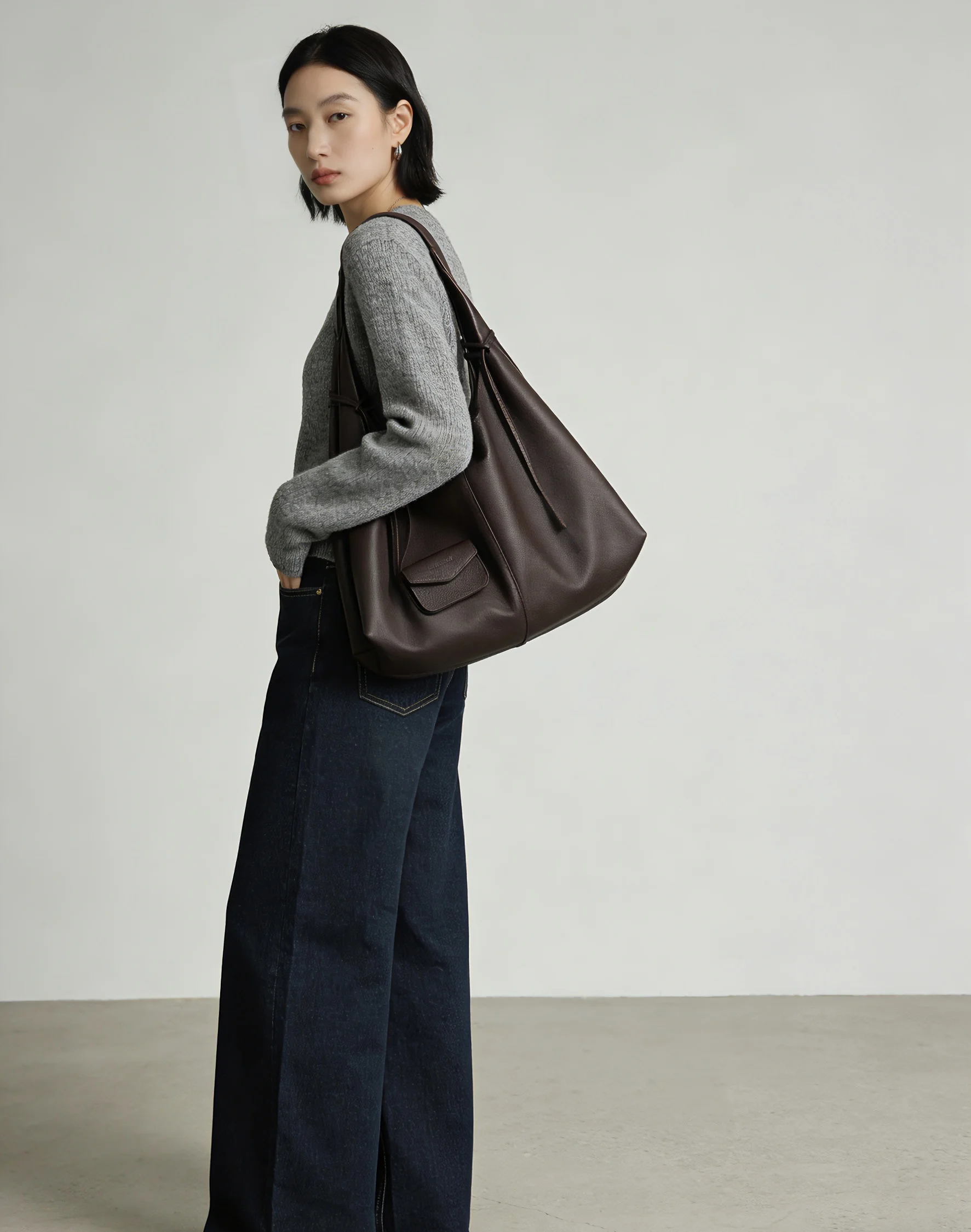 HOUSE OF HIYA High-End Top-Layer Cowhide Leather Shoulder Bag Large Capacity Underarm Bag Relaxing Sensation Luxury Handbag