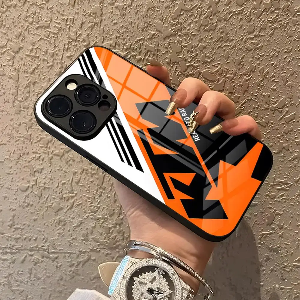 Thumbnail 3 - #87 Latest iPhone SE Cases Offers
