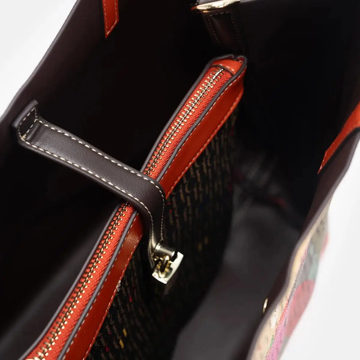 حقيبة يد عصرية عالية الجودة ماركة فاخرة مع تصميم قفل حقيبة يد نسائية كاجوال رائعة ذات سعة كبيرة ومتعددة الوظائف #6