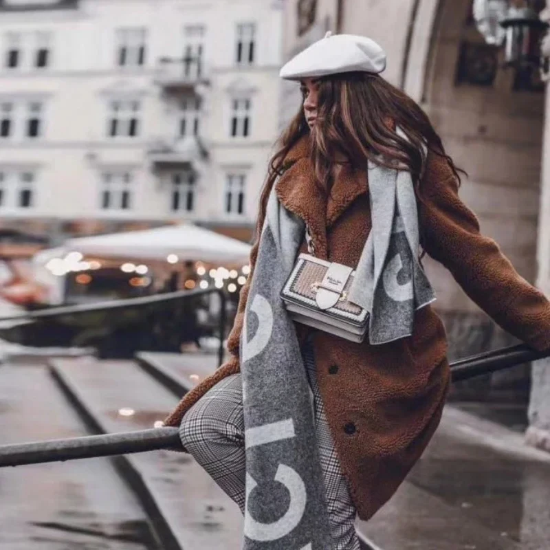 New Luxury Designer Imitation Cashmere Scarf Women Jacquard Shawl Large Winter Keep Warm Cachecol Feminino Inverno