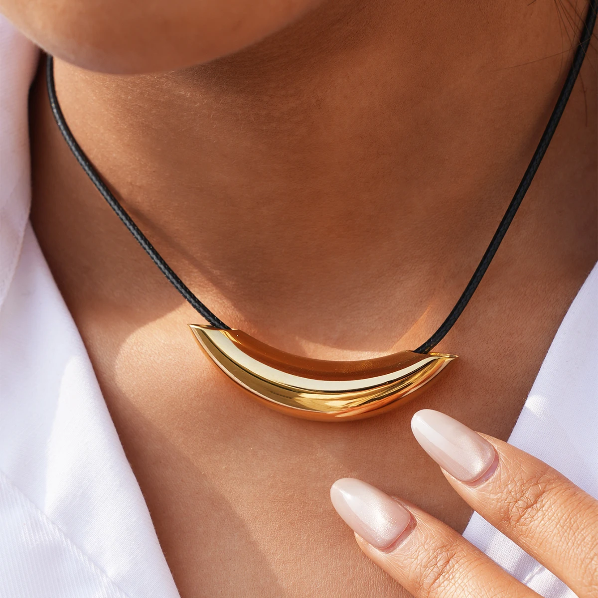 

Waterproof Stainless Steel Popular Choker Light Necklace Women Statement Metal 18K Gold Plated Trendy Fashion Jewelry