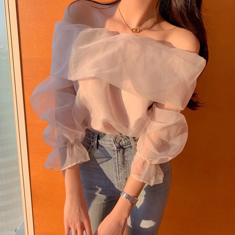 

Romantic Early Spring Long Sve Lace oulder Bared One-oulder irt Women's Loose Fit Bubble Sve Pure Color Top