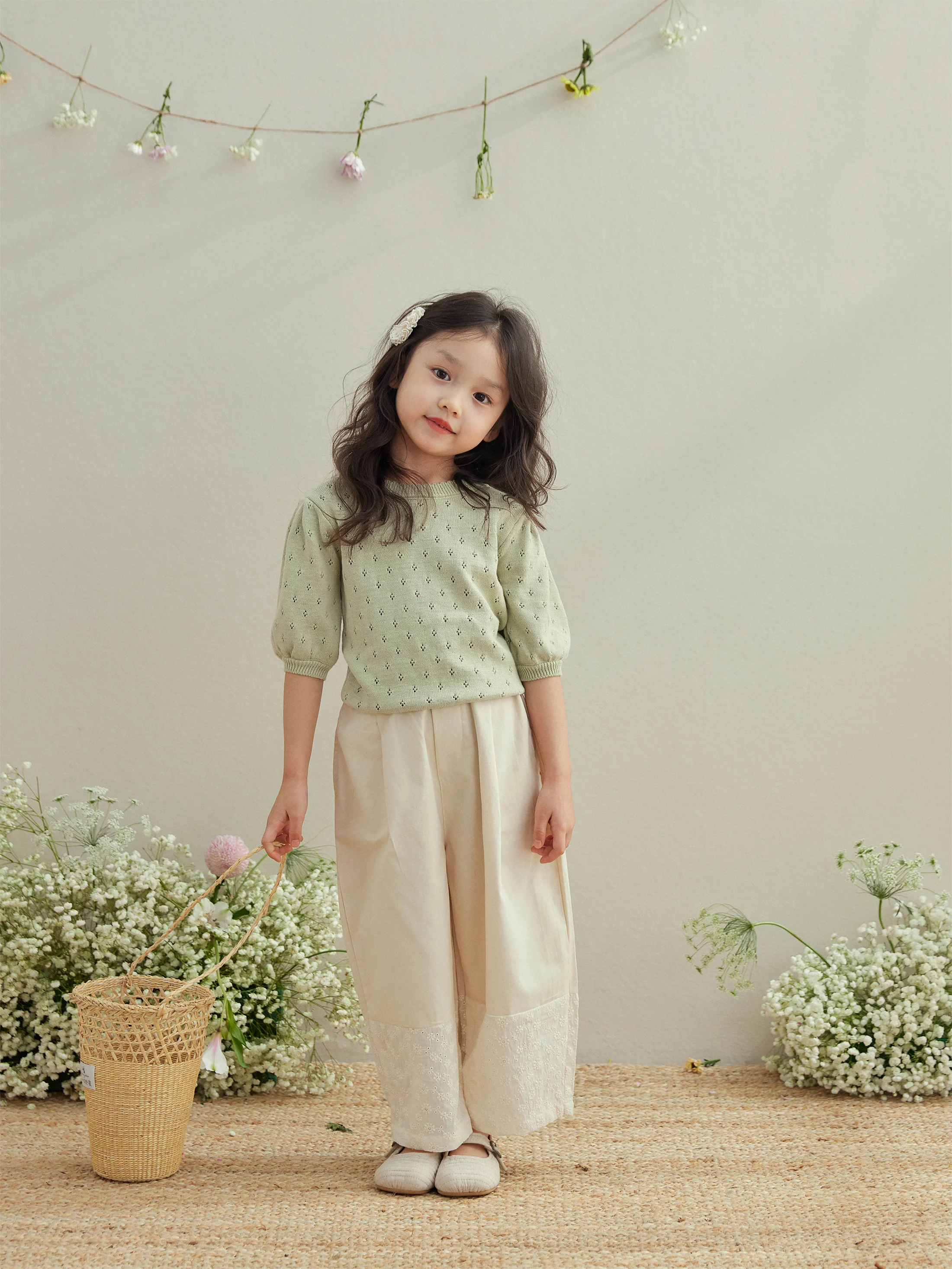 Kids Girls' Summer Korean Style Floral Embroidery Patchwork Capri Pants Loose Wide Leg Cropped Trousers