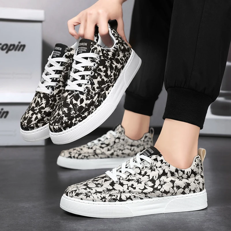 

Sneakers Male Trendy Designer Canvas Shoes Men's Casual Printed Breathable 2025 Summer Comfortable Lace Up Casual Board Shoes