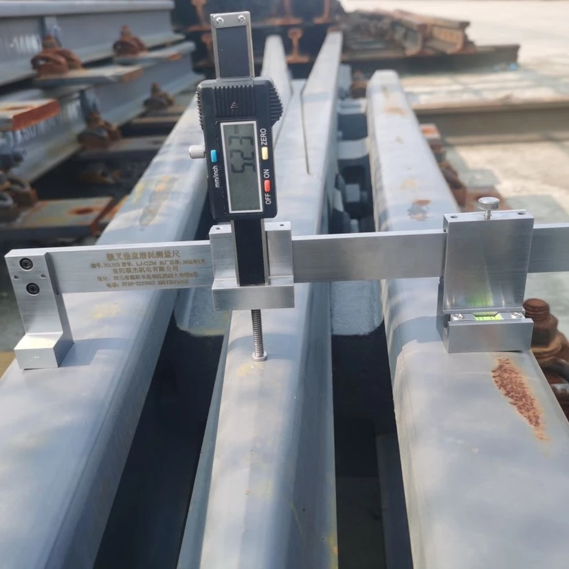 

Digital Rail Frog Wear Gauge