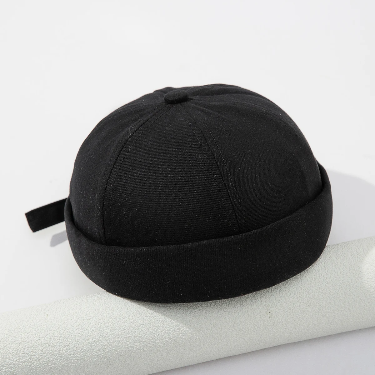 Four Seasons Solid Color Simple Casual Art Style Adjustable Brimless Landlord Hat Suitable for Daily Matching