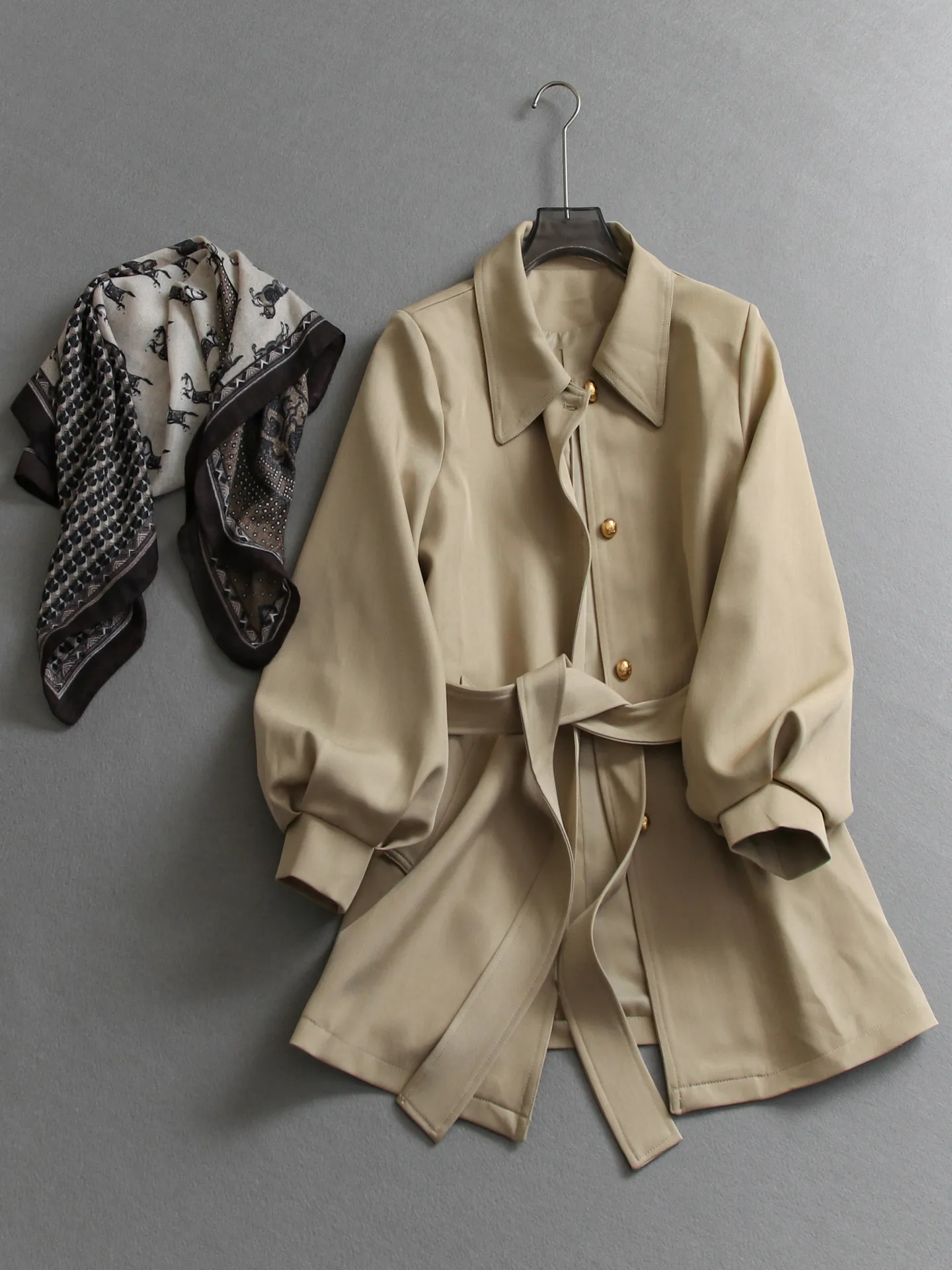 

Loose Fit Long Sleeve Pure Color Button Front Lantern Sleeve Windbreaker Women's Casual Coat Korean Style Medium Length E536