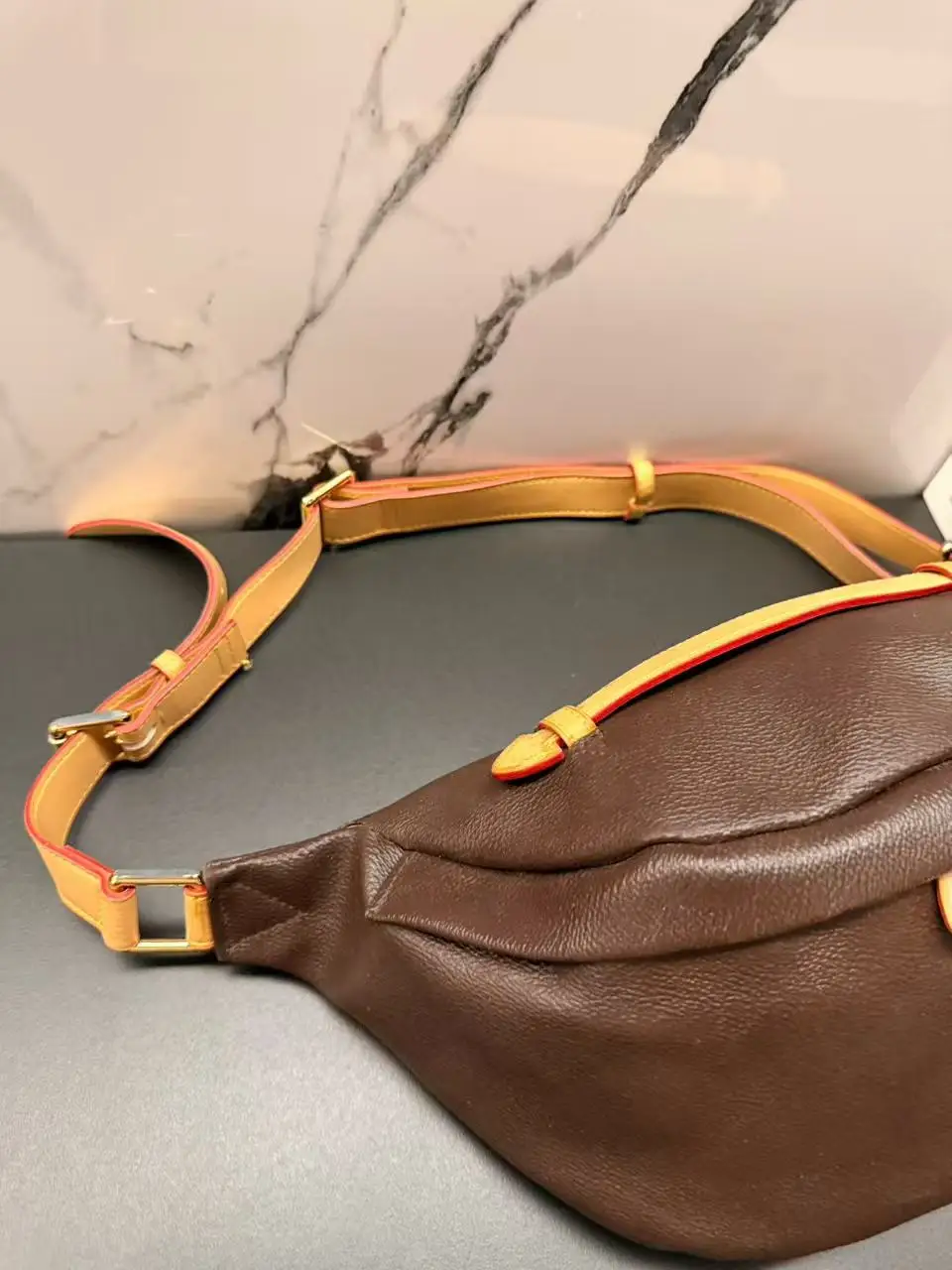 حزمة خصر فاخرة جديدة مع شعار المرأة متعددة الوظائف فاني حزم العلامة التجارية الأصلية حقيبة كتف كروسبودي مع حقيبة يد حزام الاتجاه
