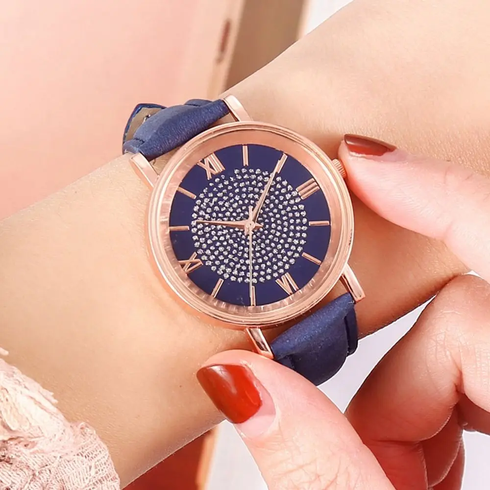 High Quality Waterproof Round Dial Wristwatch Ladies Watch Quartz Watch Casual Exquisite
