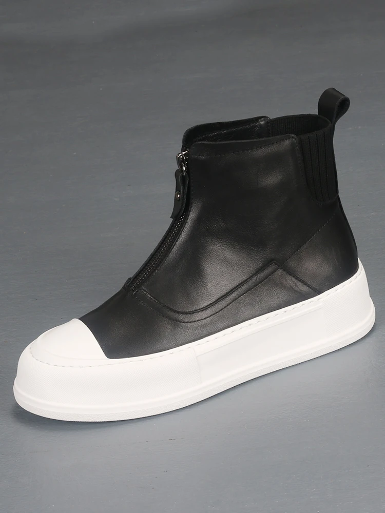 

The New Black Leather Short Boots Are Lightweight Comfortable And Fashionable They Are Versatile And Have A High Collar