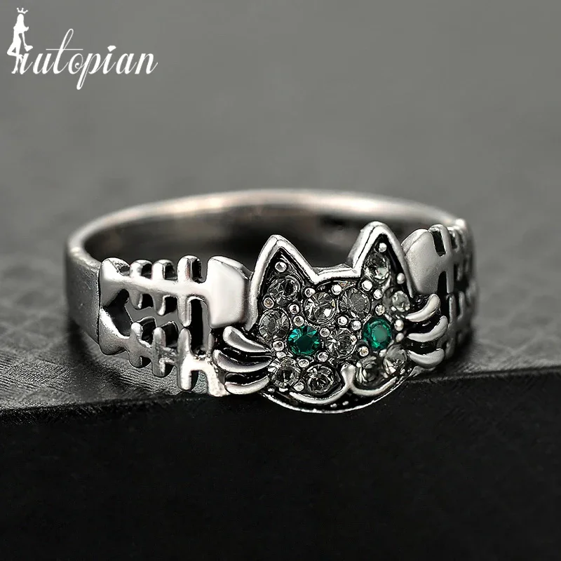 Iutopian Brand Vintage Retro Cute Cat And Bone Ring Anels For Women Anti Allergy Party Ring Gift #4955