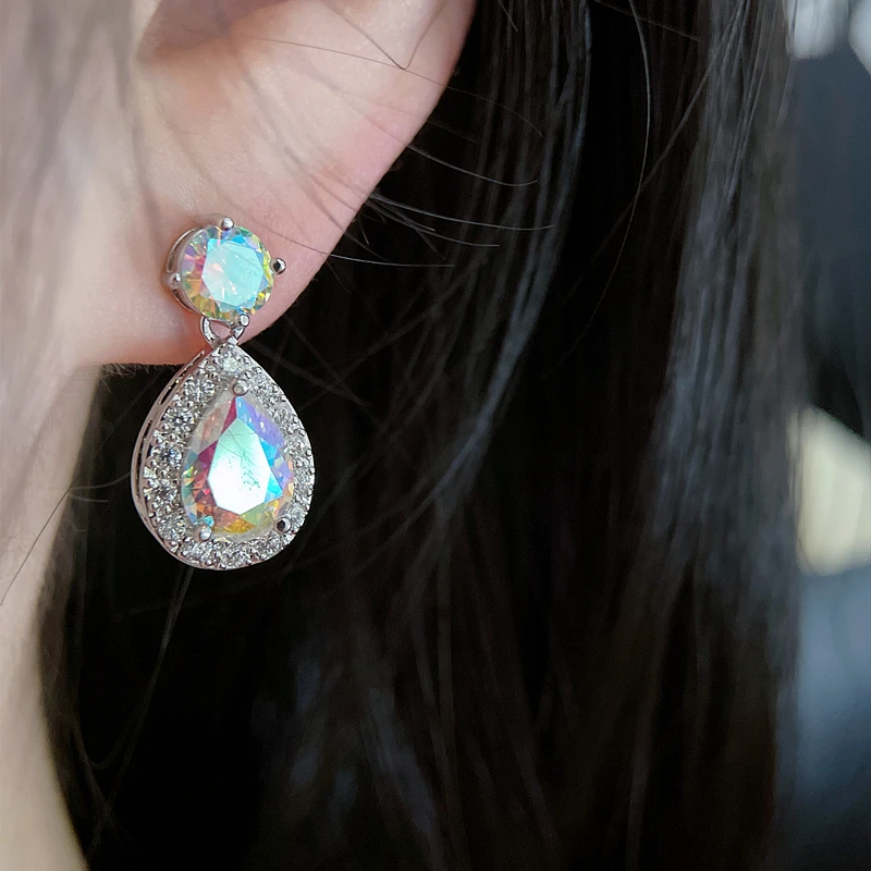 High Quality Silver Color Cubic Zirconia Stud Earrings for Women Bling Bling Crystal Earrings Wedding Party Jewelry Accessories