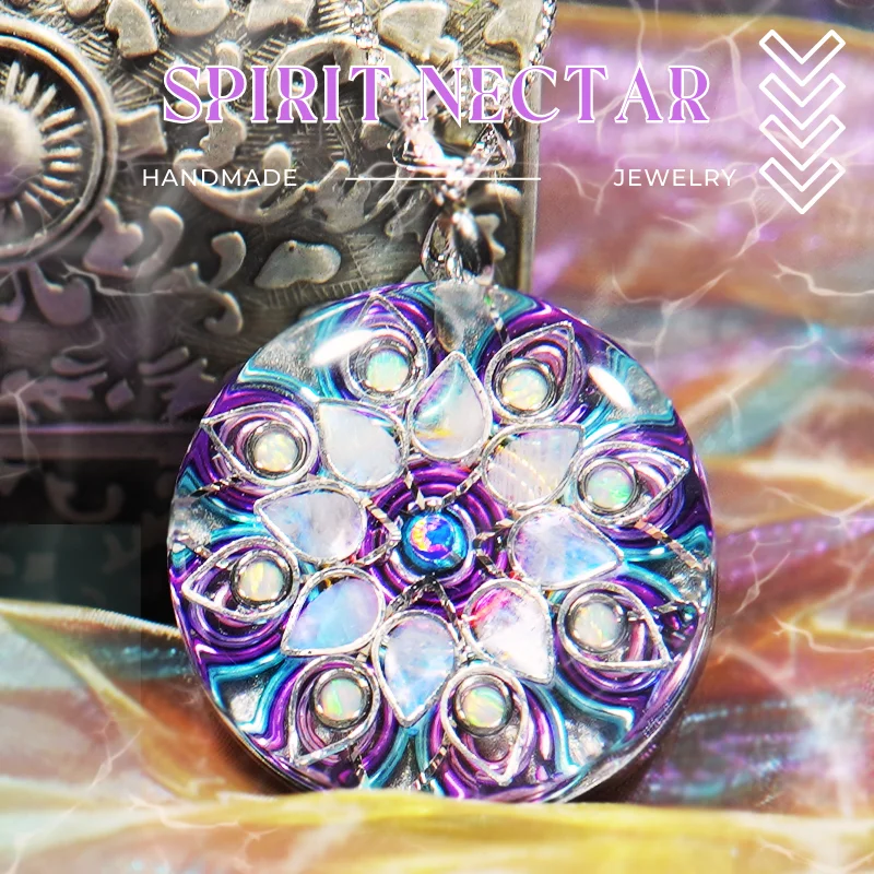 Energy Generator Orgone Amulet：Pranic Shield Orgonite Pendant -Reiki Yoga Balance Energy Stone- Orgonite Necklace- EMF Protectio