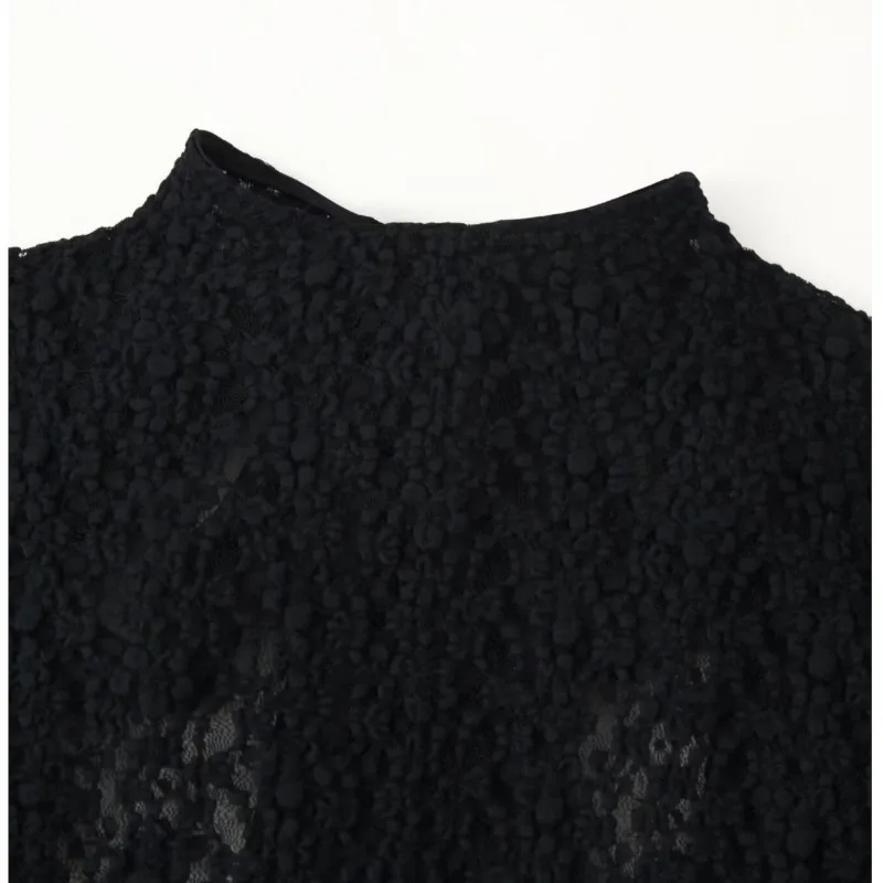 Body da donna in raso con fiocco in pizzo Autunno sexy semi-trasparente scava fuori slim manica lunga tutina femminile con collo a lupetto