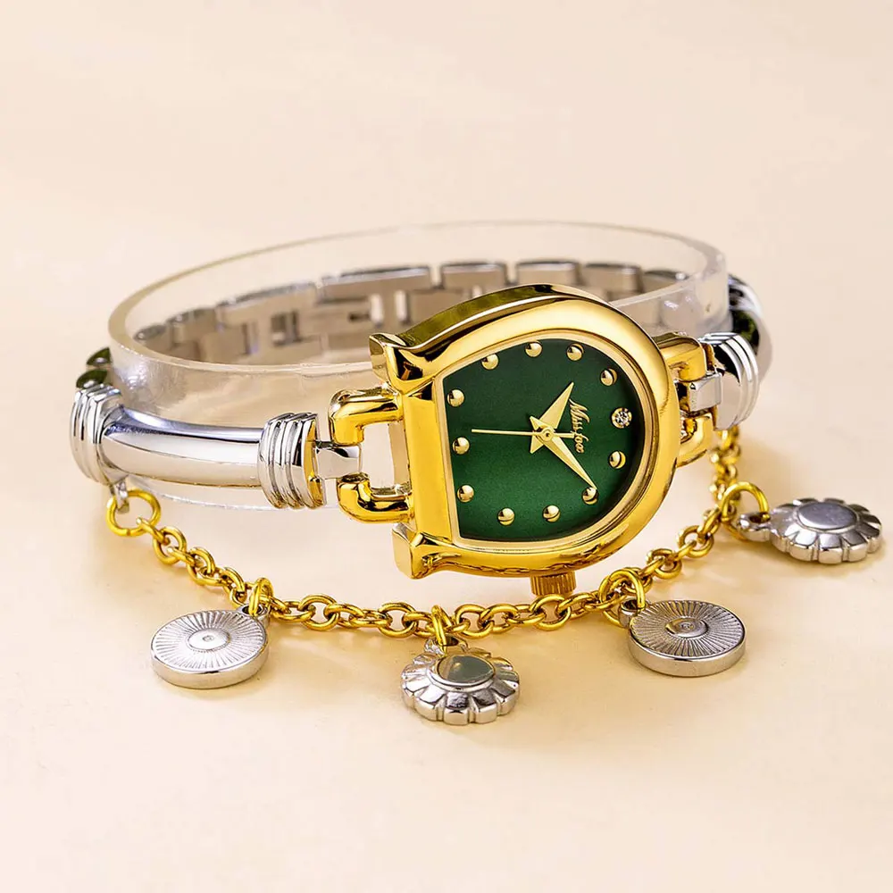 Cute Women Fashion Watches Small Dial Quartz Bracelet Wrist Watch Wholesale New Arrival With Pendant Ladies Wristwatch Hot Sale