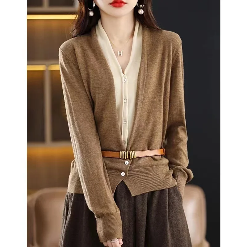 Fashion matching color fake two wool knitted cardigan women autumn winter loose blouse short skirt cashmere coat