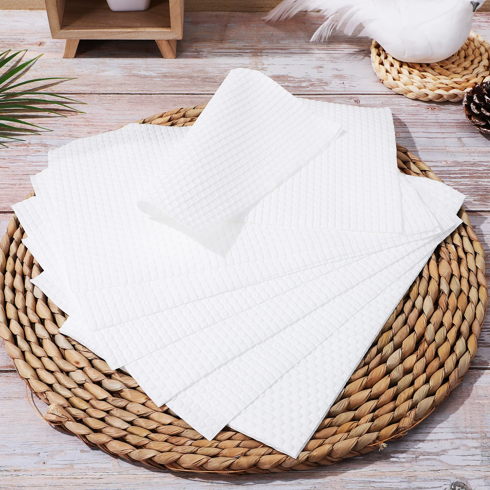 

100 Sheets 26x18.5cm Cage Paper Liner Bird Cage Bedding High Absorbency Proper Size Safe Use Long Term Replacement Pet Supplies
