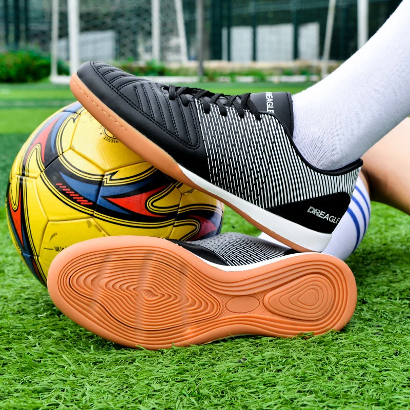 Hot Sale Youth Long Nail Soccer Shoes Children Students Large Size Broken Nail Soccer Shoes Unisex Training Shoes 35-45#