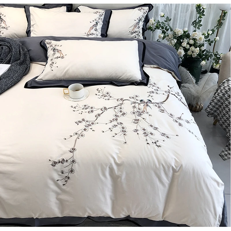 Luxury Embroidery 100S Bedding Set 100% Cotton Classical wide edge Duvet Cover 4PCS with flat Sheet Pillowcases King Queen Size