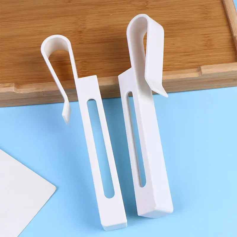 Universal Car Sun Visor Phone/Tablet Holder (With Charging Port) Adjustable White Clip Suitable For Most Car Models L-Shaped