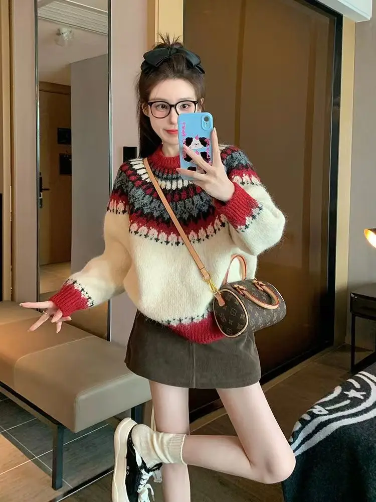 Rode Fel Island Jacquard Trui Gebreide Trui voor Vrouwen 2025, Nieuwe Winter High-end Warme Innerlijke Gebreide Trui Jumpers Koreaanse Tops