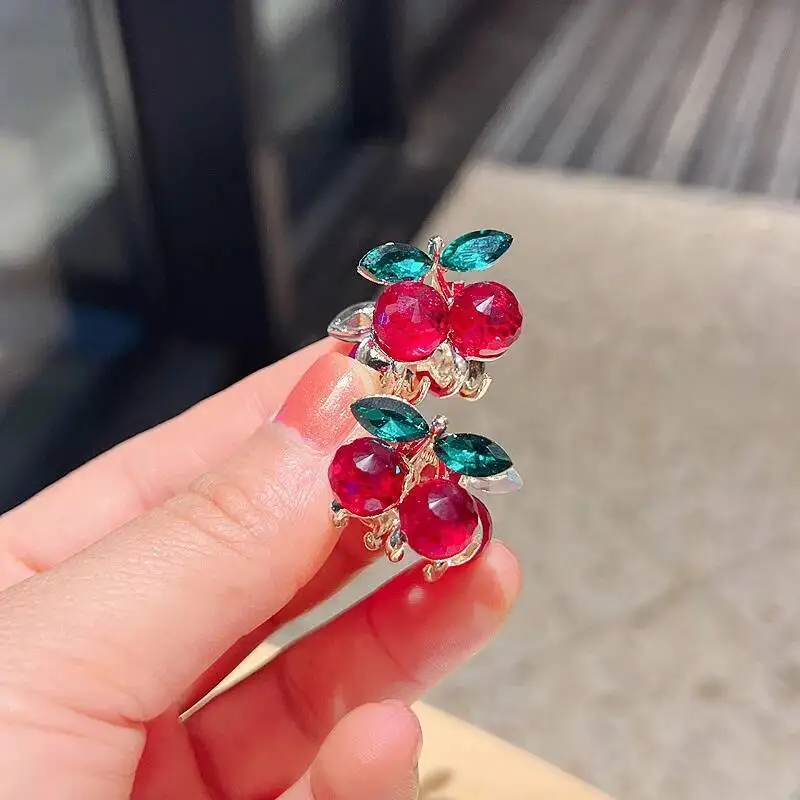 

Front Fragmented Hair Grab Clip Female Bang Hairpin Headwear Hairpin Shark Clip Fashionable Newest Mini Red Cherry Claw Clips