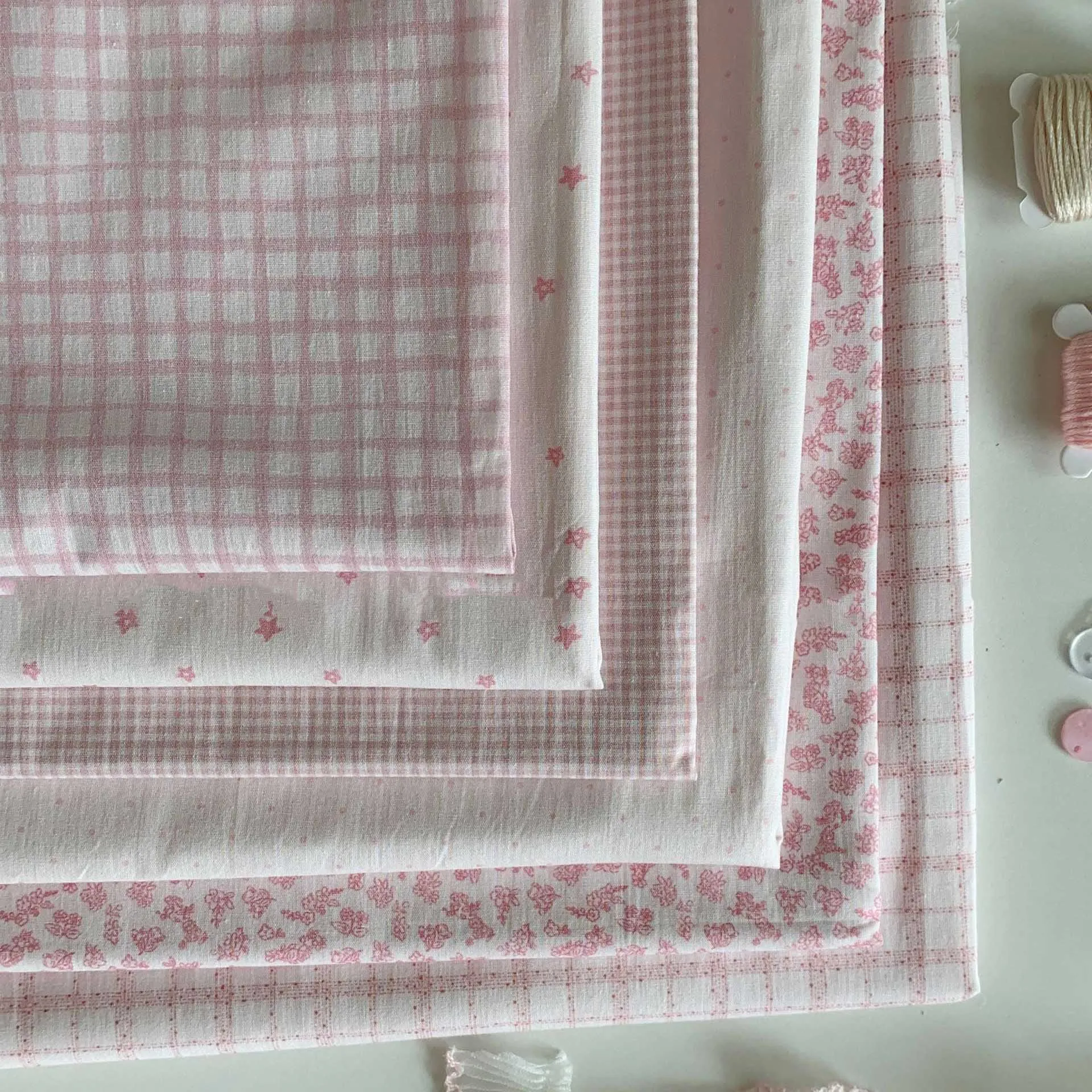 

DIY Fabric Korean-Style Floral Pink Printed Fabric Handmade Dye For Clothes Girls Bag Pants Skirt Sewing Fabric Thickened Canvas