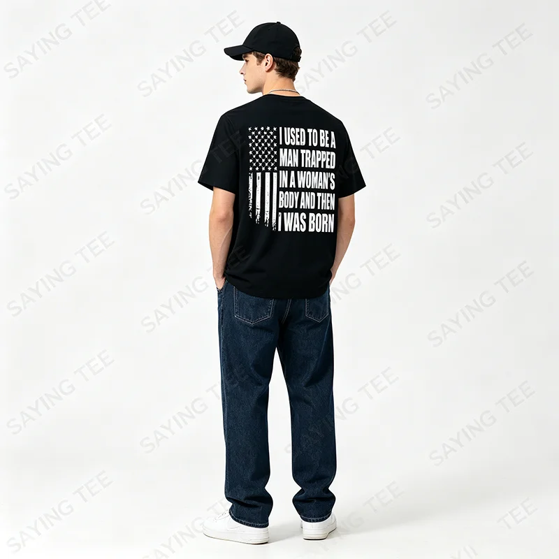 Ich war ein Mann, der in einem Frauenkörper gefangen war, und dann wurde ich geboren. Lustiges T-Shirt mit Y2K-Design, US-Flagge und patriotischem Spruch, Herrenbekleidung. – Detail 11