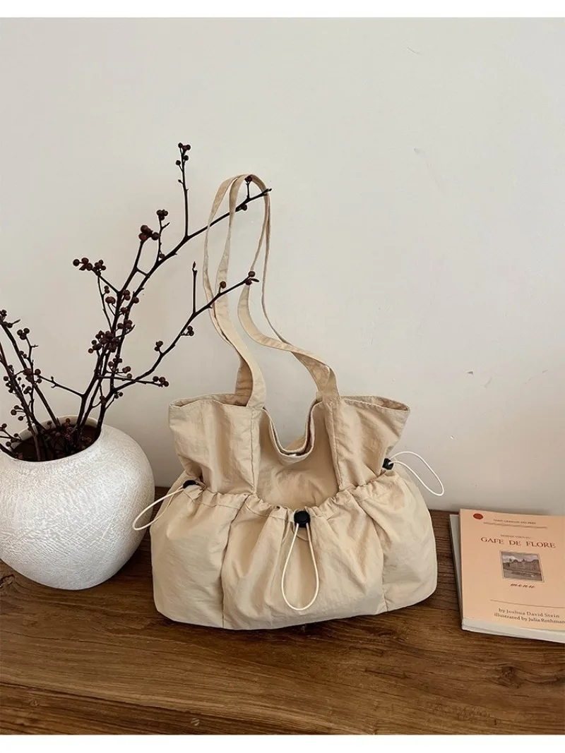 CEEKAY Solid Wrinkle Tragetasche mit Kordelzug, seitlicher elastischer Verschluss, breiter Stoffriemen, für Damen, Alltag, Schule, große lässige Schultertasche – Detail 28