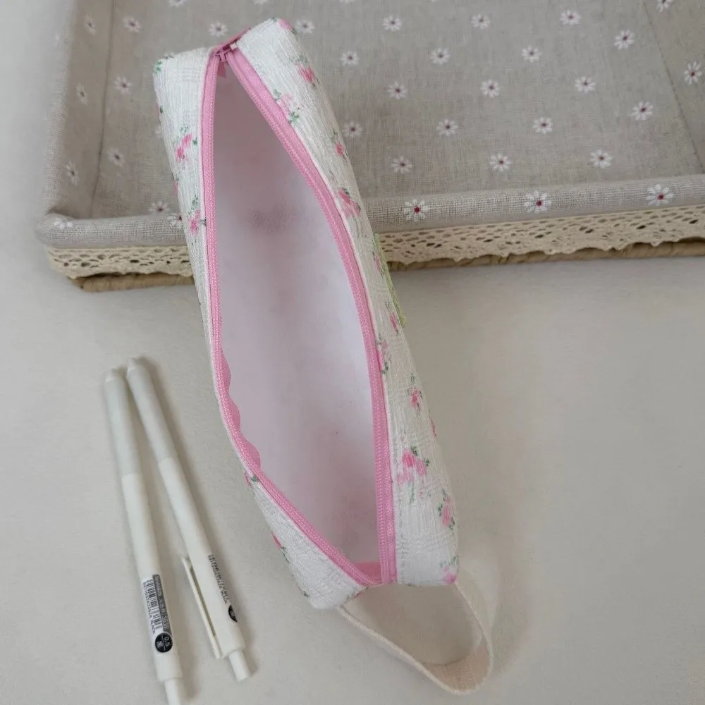 Korean Style Small Flower Print Pencil Case Large Capacity Multi-functional Zipper Pencil Case Minimalist Lightweight