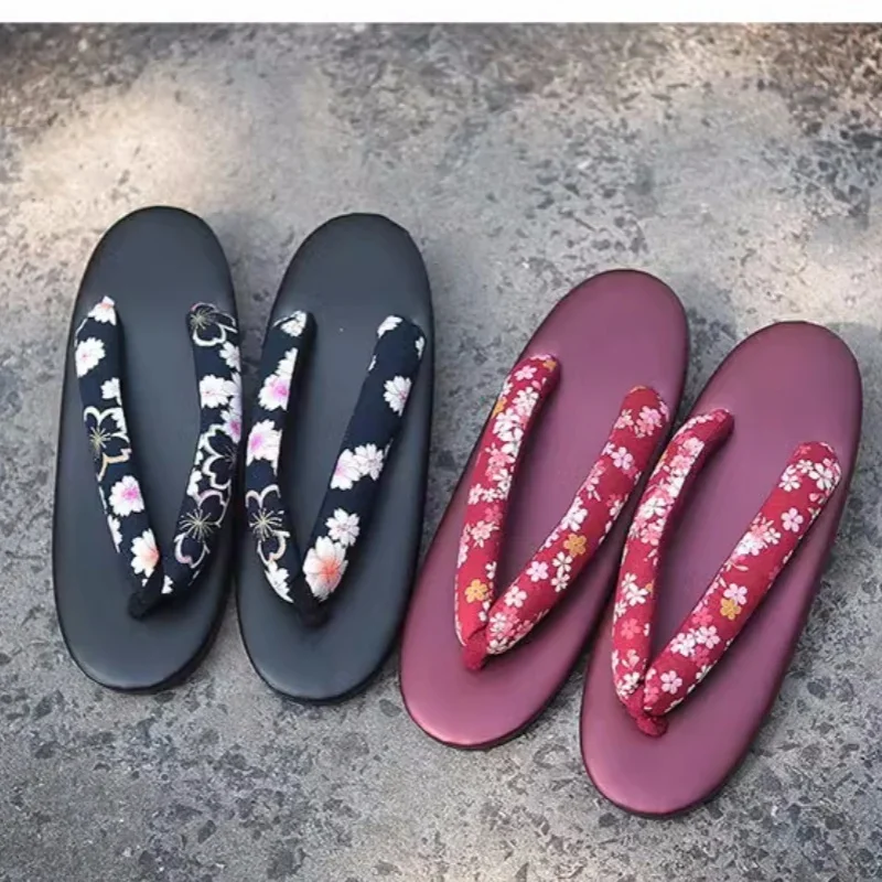 

Women's Traditional Geta Summer Flip Flops Cosplay Sandals Outdoor Clogs Kimono Shoes for Festive Occasions