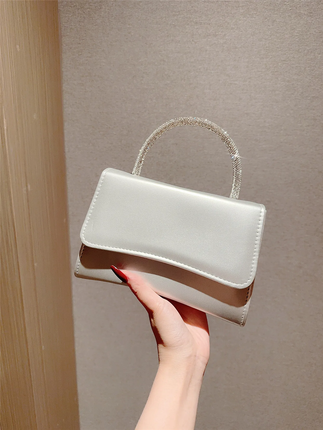 Lady Temperament PU Leather Flap Evening Bag casual Design Flap Wedding Bag Bridal Bag Banquet Handbag Evening Bag Dress Bag Party Bag Chain Bag