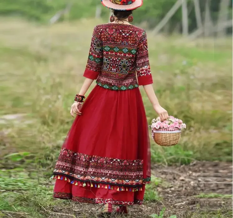 فستان نسائي عرقي صيني مطبوع بدلة صيفية عتيقة على الطراز الرعوي الأحمر