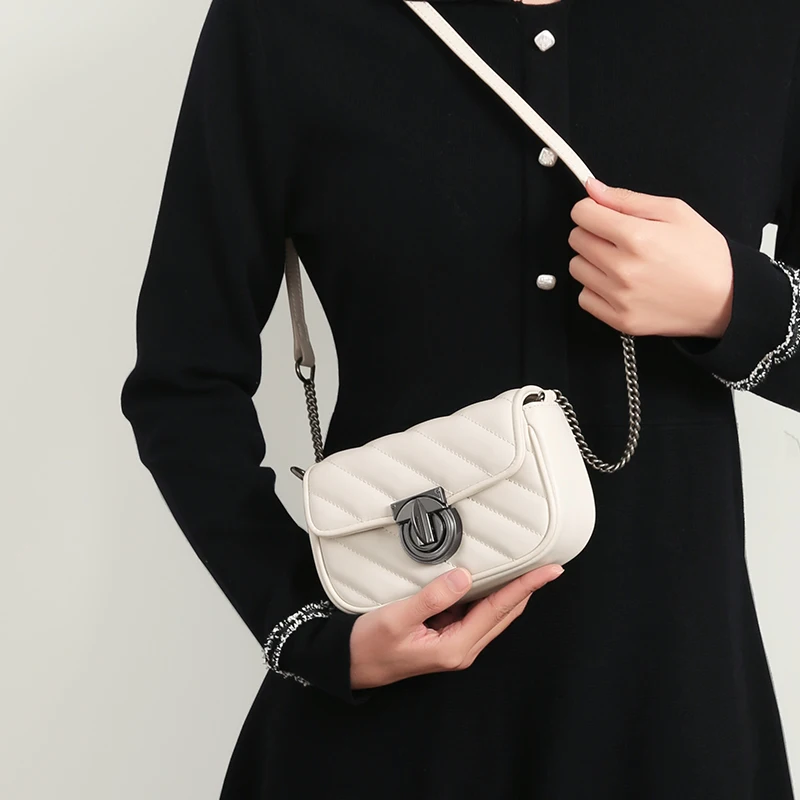 ITAMOOD Genuine Leather Quilted Mini Crossbody Bag for Women, Magnetic Turn Lock Chain Shoulder Purse