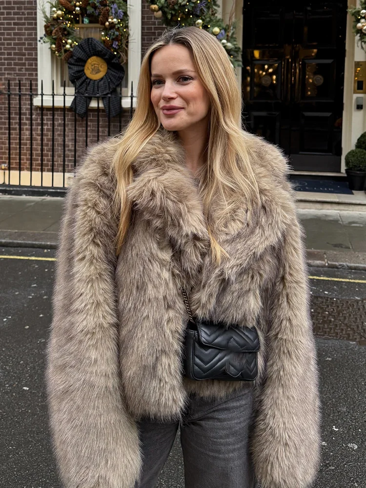 

HH Women New Lapel Pockets Artificial Fur Thickened Temperament Winter Coat Long Sleeve Hidden Button Solid Soft Short Jacket