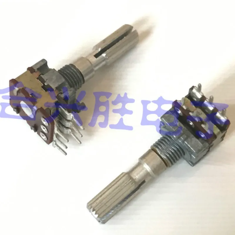 1PCS 12 Type Double Precision Potentiometer B100K With Midpoint Power Amplifier Audio Volume Potentiometer Shaft Length 25MM