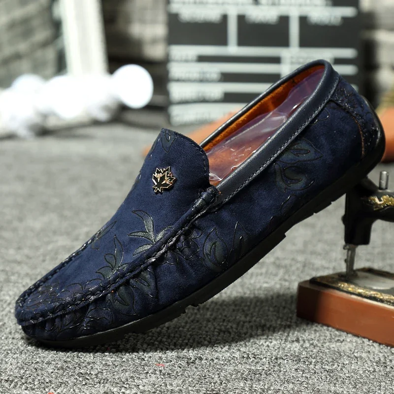 New Luxury Yellow Men Casual Loafers Italy England Men Fashion Dress Formal Evening Party Shoes Popular Youth Wedding Shoes