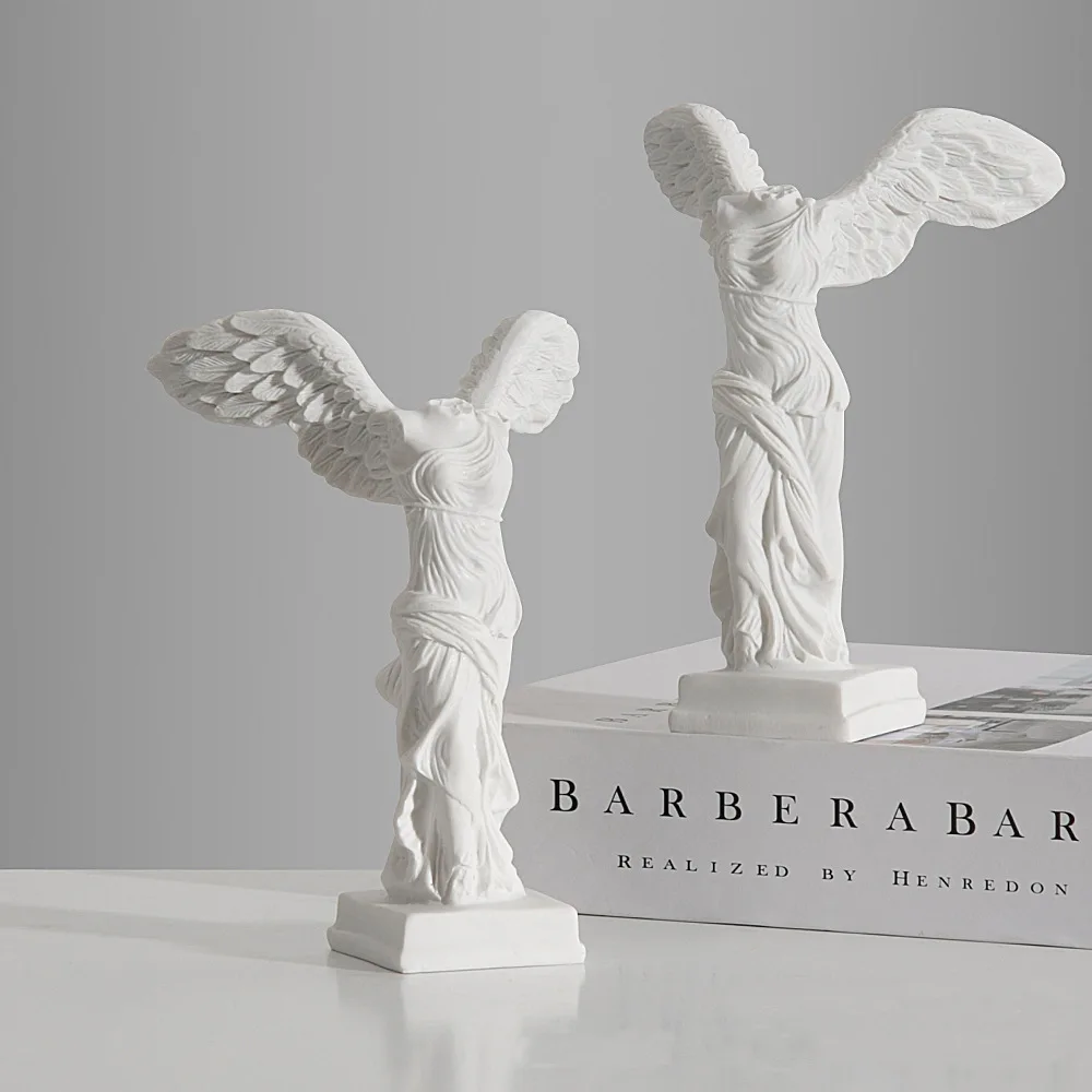 ‌Victory of Samothrace Resin Sculpture - European Style Home Decor for Showroom & Study Room