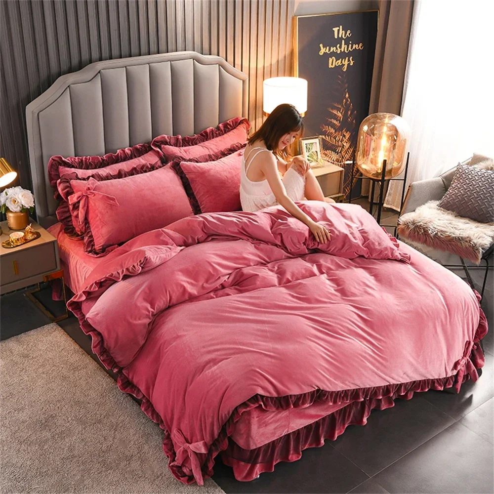 Crystal Velvet Bedding Sets Milk Velvet Ruffle Edge Four Piece Set Thicken Quilt Cover King Bed Linen Pillowcase Bedroom Decor