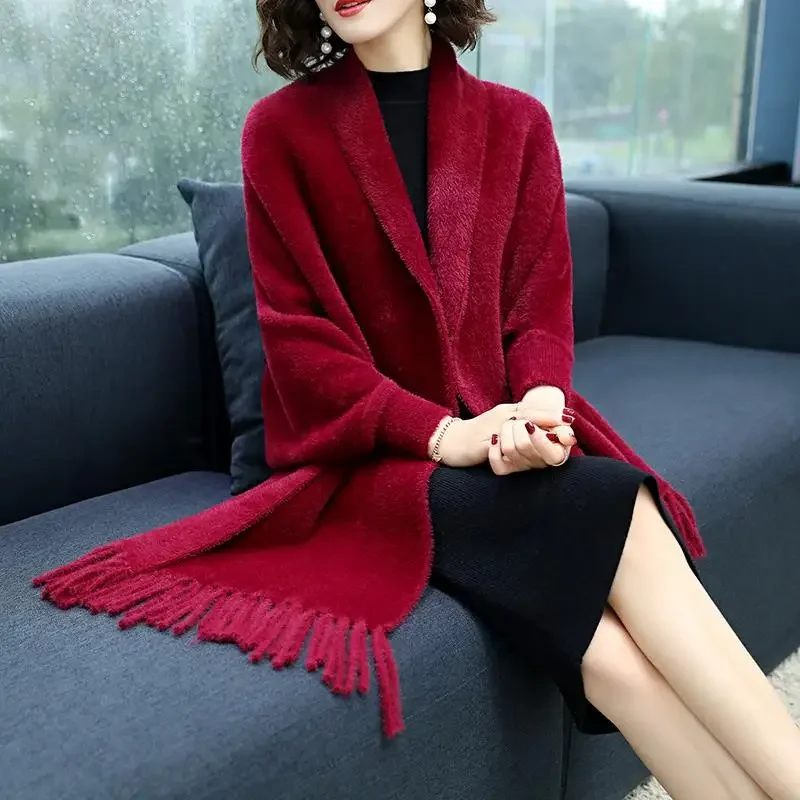 2024 Black Plus Size Outwear Winter Knitted Poncho Women Solid Design Cloak Female Long Batwing Sleeves Coat Vintage Shawl Q366