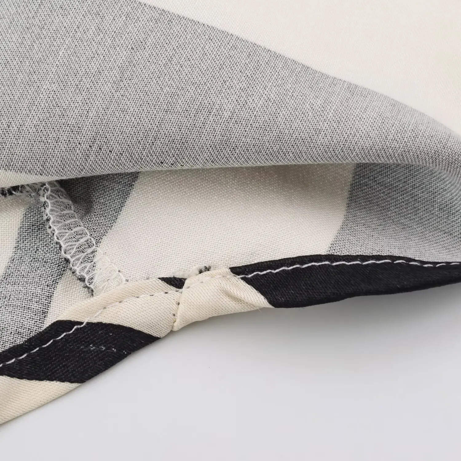 KONDALA Damen Trendiger Eleganter Gestreifter Hosenanzug, Neckholder-Top mit überkreuztem Kragen, Hose mit elastischem Bund, Sommer-Freizeit-Chic-Set 2026 – Detail 12